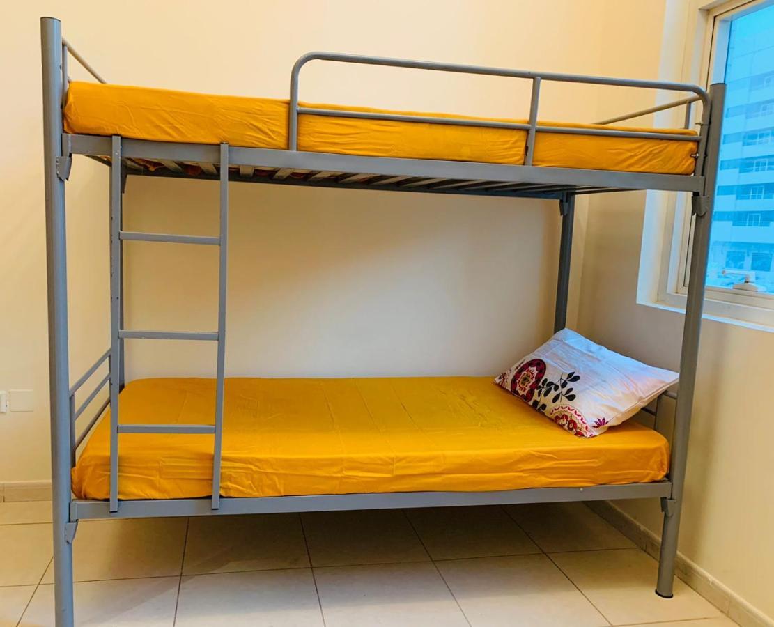 Female Only-Anaruby Backpackers- Metro Station Mashreq Hostel Dubai Exterior photo